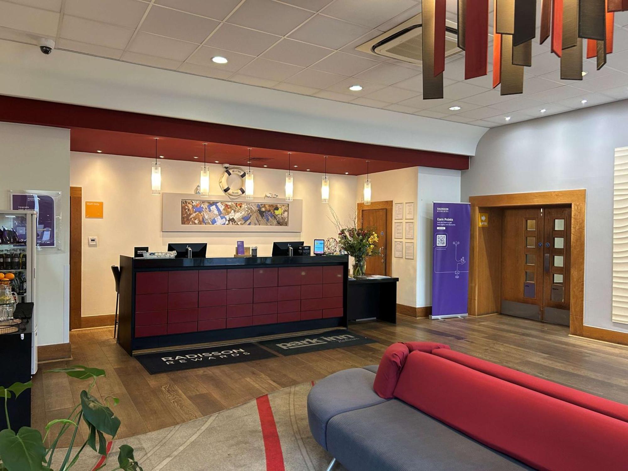 Park Inn By Radisson Palace Southend-on-Sea Exteriér fotografie