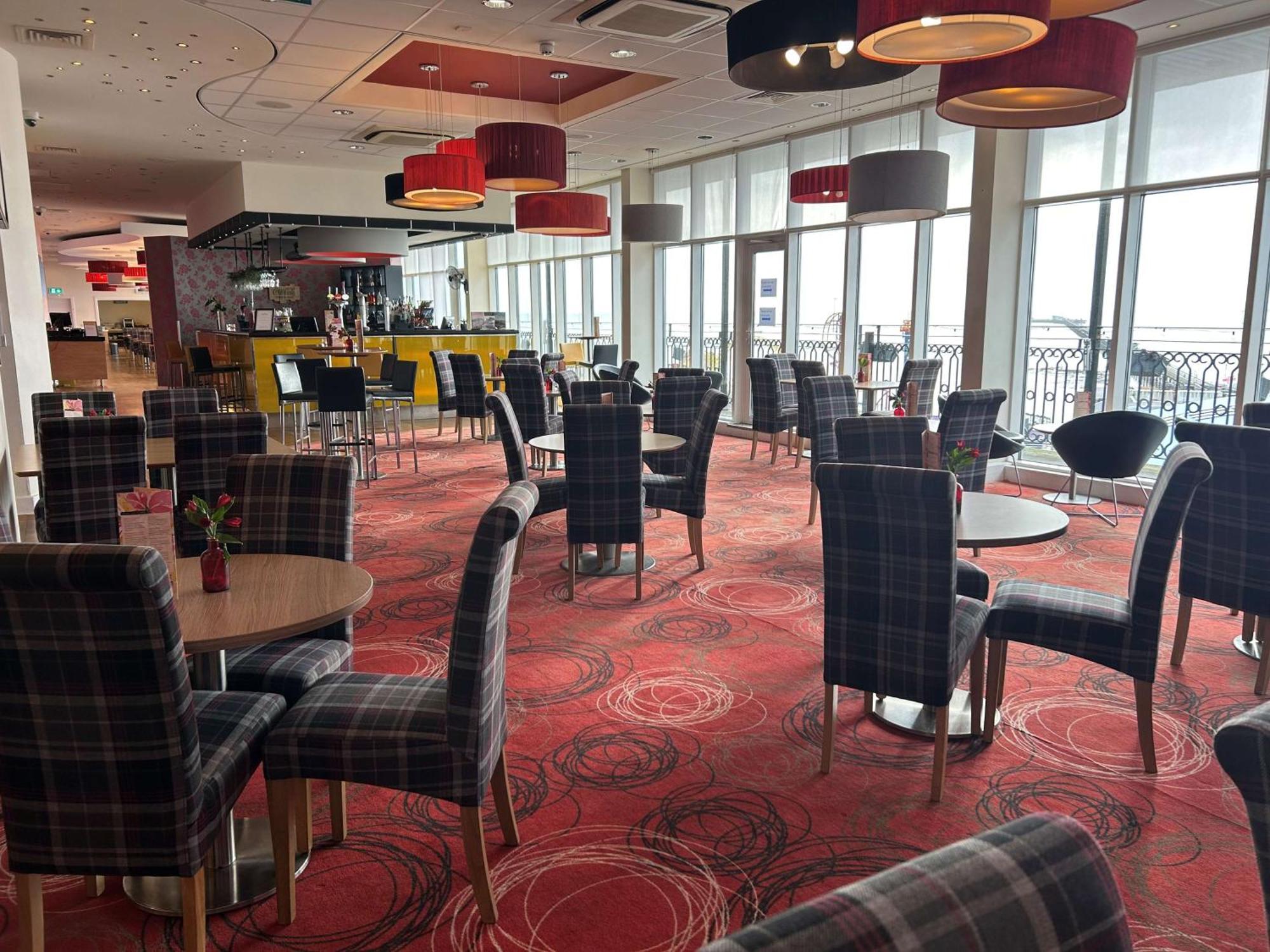 Park Inn By Radisson Palace Southend-on-Sea Exteriér fotografie